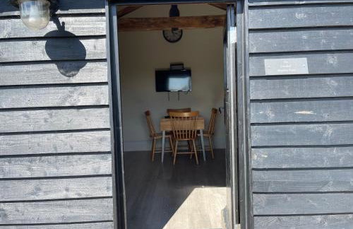 The Cow Shed - Sleeps 4, Parking & Pet Friendly - Foto 49