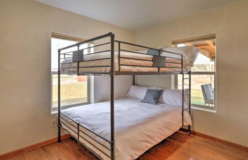 Secluded Cabin with Hot Tub, Game Room and Views! - Foto 22