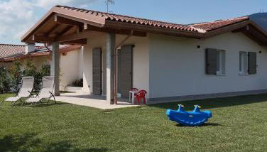 Memi's Home - villetta relax per famiglie con giardino - Foto 2, Garden, Garden view