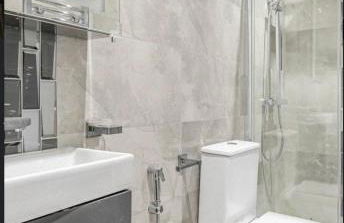 Family Friendly fully refurbished 3 bedroom, 3 bathroom property in London - Foto 17