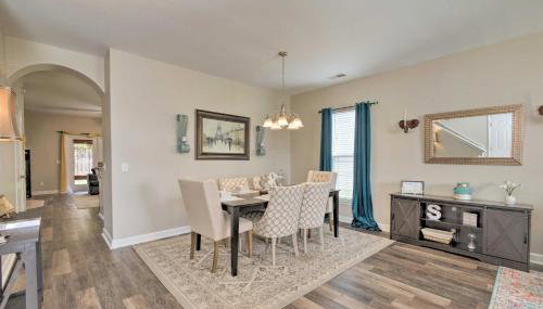 Spacious Pooler Home with Family-Friendly Perks - Foto 4