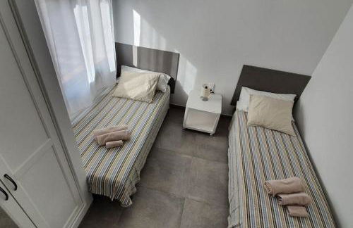 CASA CENTRO DEL PUEBLO CON PISCINA PRIVADA - Photo 15