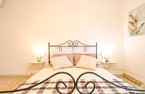 The Cozy Apartment - Wi-Fi, Smart TV, Free Parking - Foto 17