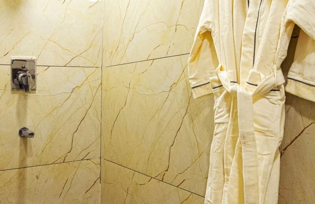 Relaxing 1 Bhk Service Apartment With Balcony Gym - Foto 9