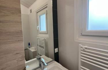 A l'ombre des pins - Foto 9