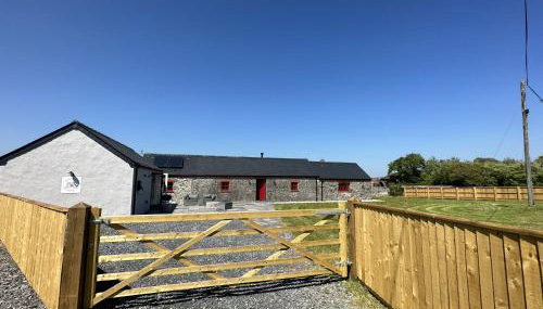 Beudy Howel - beautiful barn conversion with fire pit, close to beaches - Foto 3