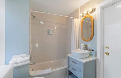 Luxe Beach Estate - 4 Bedrooms and 3 Bathrooms - Foto 29