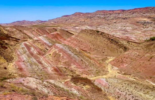 David Gareja Monastery and Rainbow Mountains Tour - Foto 3