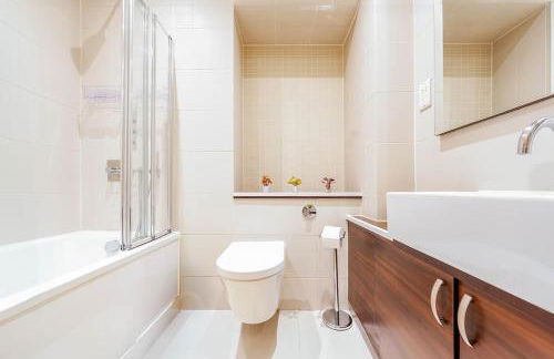 Bright & Modern One Bedroom Flat in Farringdon - Foto 22