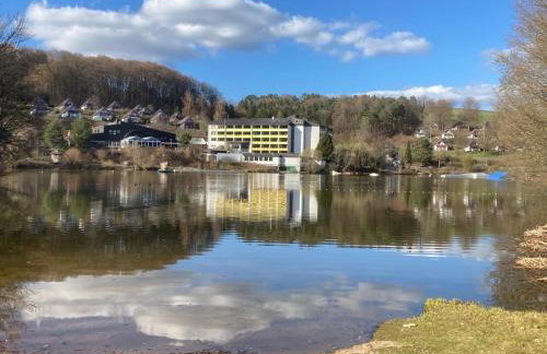 Ferienhaus "Bären Ecke" am See im Bergland - Photo 4