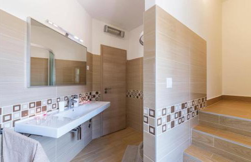 Two-Bedroom Holiday Home With A Fireplace In Barban - Foto 31