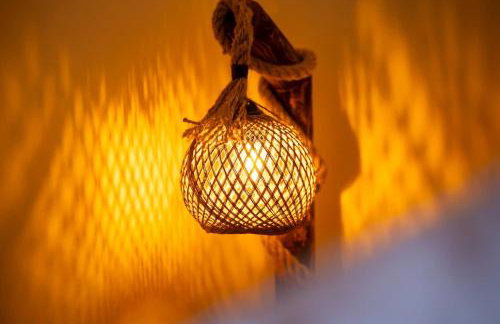 Cosy Lodge Getaway with Private Beach & Fireplace - Foto 29