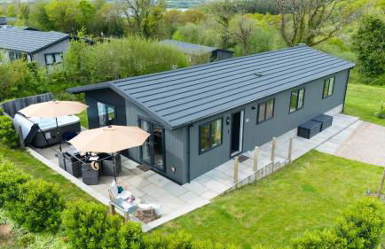 Iris Lodge, 18 Roadford Lake Lodges - Foto 1