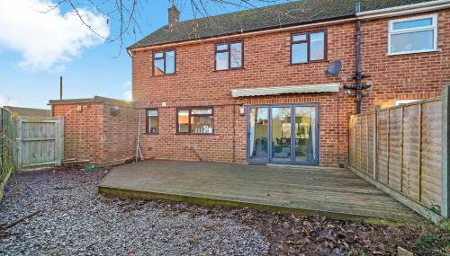 Spacious 3BED Home in Rugby - Ideal for Groups - Foto 5