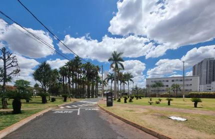 Apartamento confortável e harmonioso próximo ao Uberlândia Shopping - Foto 38