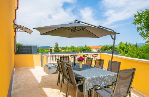 Holiday Home Villa Mile mit beheiztem Pool- Grill und Terrasse by Interhome - Foto 6