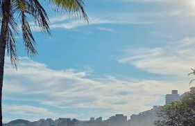 Apartamento Pé na Areia Enseada Guarujá - Foto 2