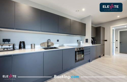 LAST-MINUTE SPECIALS l ELEGANT HOUSE l WEMBLEY STADIUM LOCATION, FREE PARKING, 5 MIN TO BRENT CROSS WEST STATION, SLEEPS Up to 6 l Elevate Living Estates Short Lets Cricklewood & BRENT CROSS - Foto 11