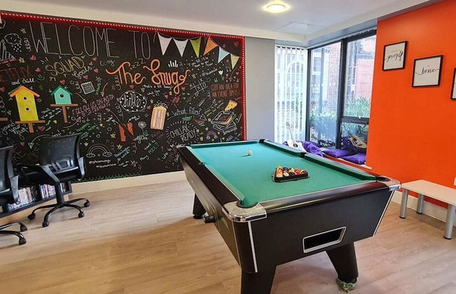 Student Only Tramways - Photo 13