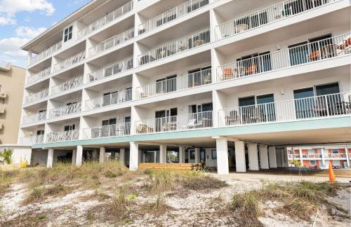 SeaGlass - Oceanfront with expansive balcony - Foto 38