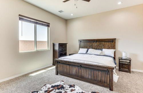 Mtn-View Home with Patio, 3 Mi to Colorado River! - Foto 13