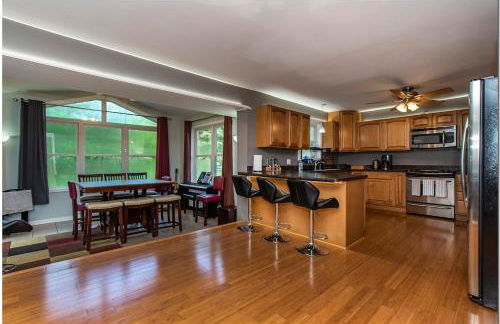 Modern home near Cleveland - Foto 50