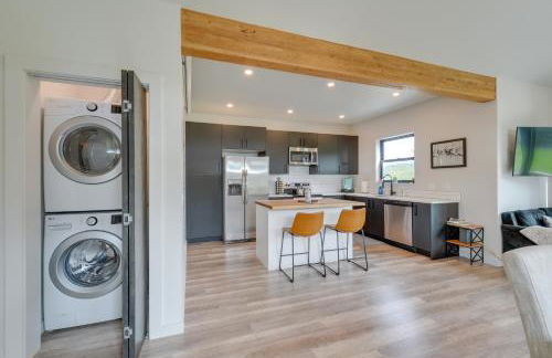 Quiet Alpine Hideaway with Panoramic Mountain Views! - Foto 8