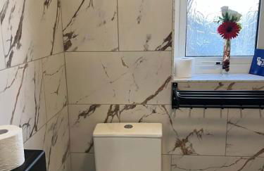 Beautiful 2-bedroom in Grays close to Lakeside - Foto 30