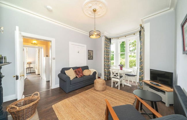 The Gate Lodge - Modern and Period Combined - Foto 2