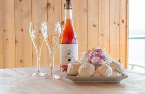 Breaking Waves! On the Bluff! AMAZING VIEWS!! BBQ! Fast WiFi! Walk to Beach!!! - Foto 12