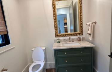 Modern Lodge Getaway, Creek and Mountain View - Foto 22