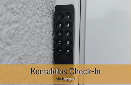 Ferienhaus Höckelheim- 300qm - 3 Wohnungen - 12 Zimmer - bis 18 Gäste - Kleinkinder reisen gratis - für Familien und Gruppen - Küchen mit Spülmaschine Backofen, Mikrowelle - Smart-TV - WLAN - Fußbodenheizung, Klimaanlage & Raffstores - nähe Göttingen - Foto 46