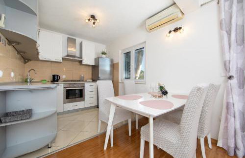 Apartmani Nina & Mili - Photo 29