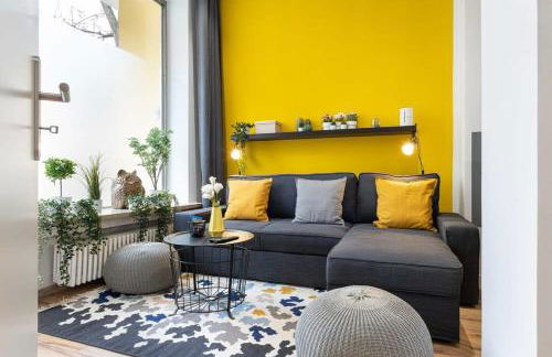 Big Central Apartment near Rotkreuzplatz with 3 BR for 12 PAX - Photo 6