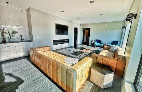 Zesty Orange Abode (438) - Foto 22