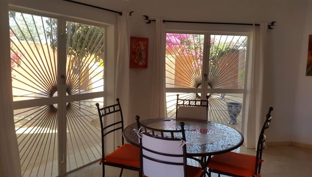 Villa Keur Gainde - Photo 5, Restauration dans la chambre