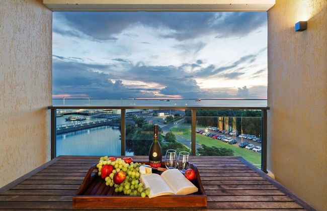Zen By The Sea Pool - Balcony Dining - Seaview - Photo 11
