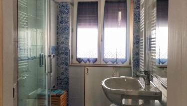 My Home Central - Sorrento - Amalfi Coast - Foto 3, Shower