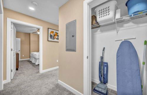 Luxury High-Rise Condo in Amazing Location | Gym - Photo 20