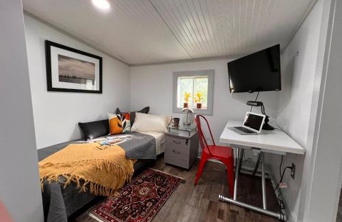 Creole Cottage - 2 Bed, 1 Bath, Pet Friendly with Fee, Walk to Downtown, Grill, Washer & Dryer - Foto 34