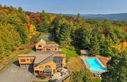 Most Luxury 7000 Sq ft Log Estate with Pool Hot Tub Sauna - Foto 11