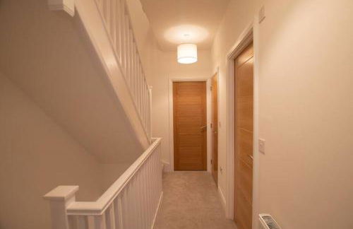 New stylish 4 bed house moments from Clacton beach - Foto 39