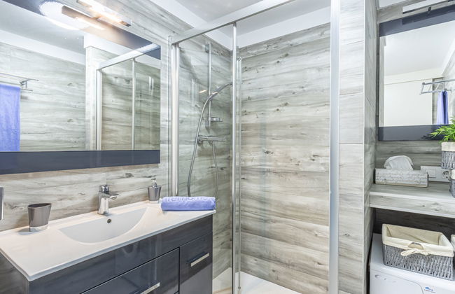 2 bedroom Apartment in Castelló d'Empúries - Photo 3