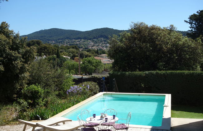 4 bedroom House in Ceyreste with private pool and garden - Photo 32