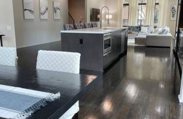 Lux Atlanta Home with Arcade room - Foto 47