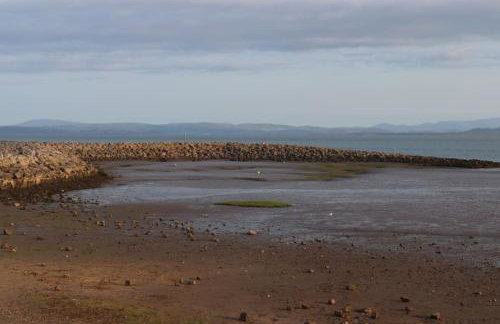 Modern and comfortable stay in Morecambe - Photo 43