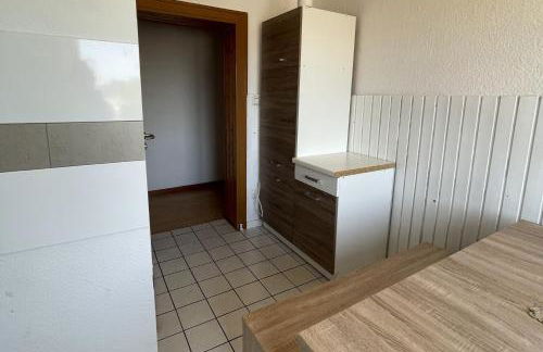 Fully equipped Apartment with Balcony in Duisburg - Photo 9