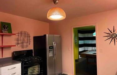 Chic 50s Time Capsule Downtown/OU Med/OK Capitol - Foto 17