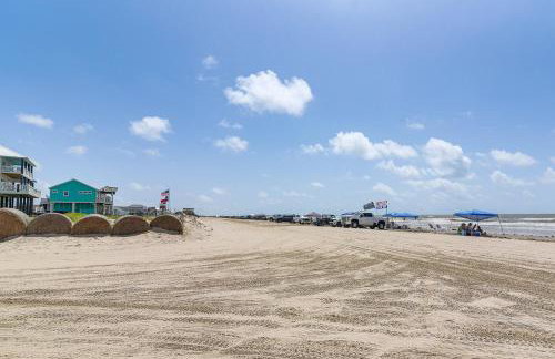 2 Blocks to Shore Crystal Beach House with Yard! - Foto 32