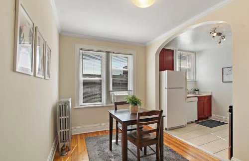 Ideal, Spacious & Furnished 1BR Apartment - Cullom C2 - Photo 6